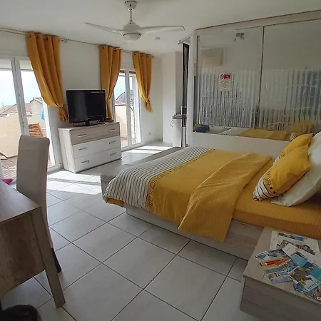 Charmante Avec Vue - Parking Privee B&B